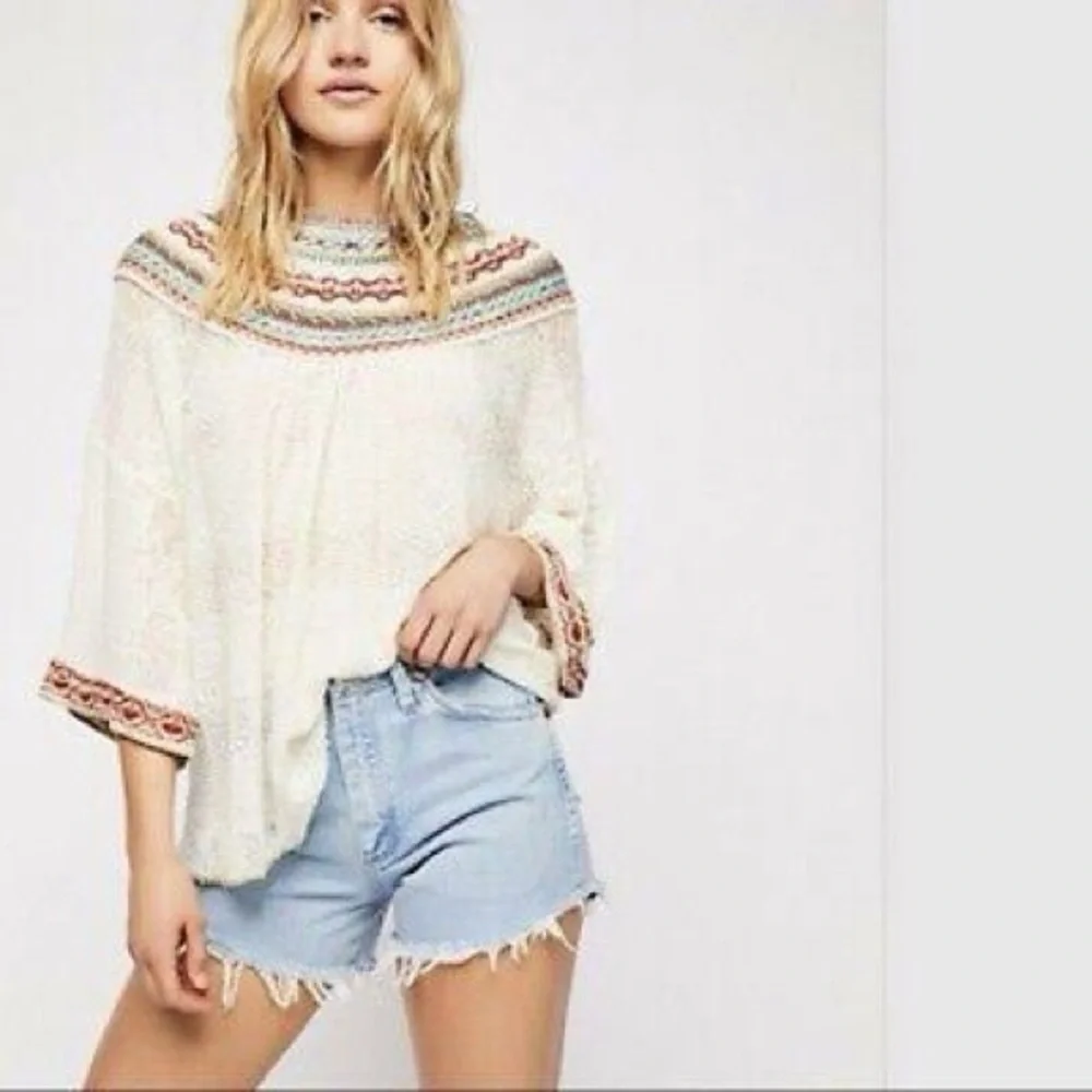 Free People Cream Embroidered Yoke Knit Top XS Boho Peasant Festival Blouse - Picture 6 of 10